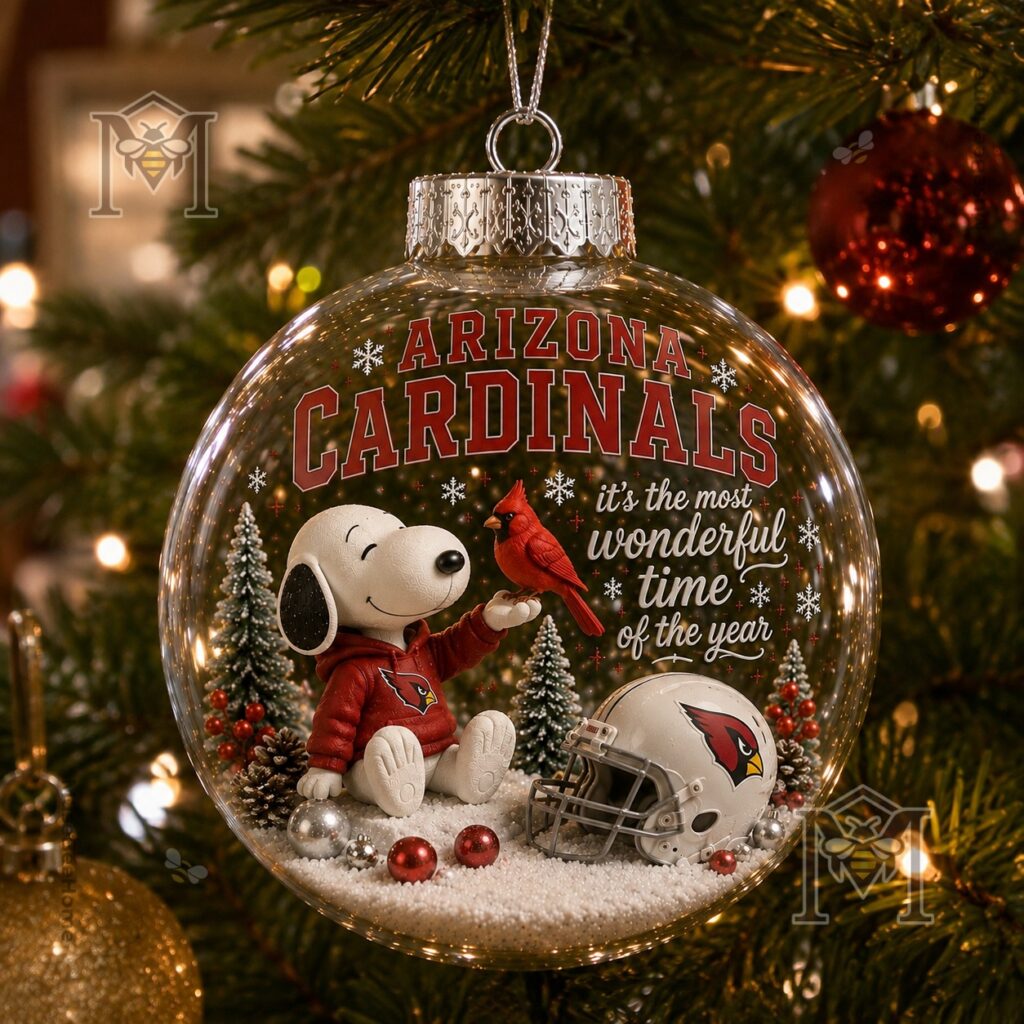 Arizona Cardinals Snoopy Christmas Snow Globe Ornament 2026 - photo 3
