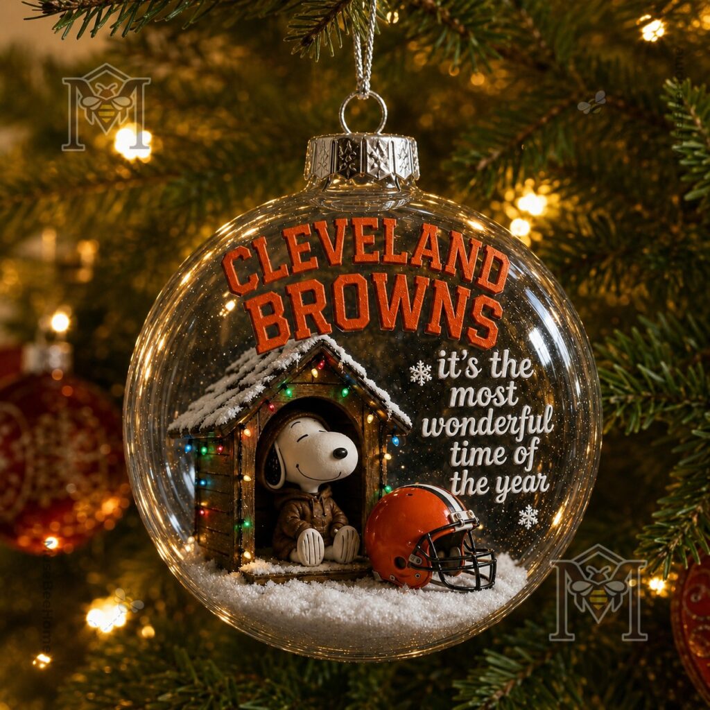 Cleveland Browns Snoopy Christmas Snow Globe Ornament 2026 - photo 4