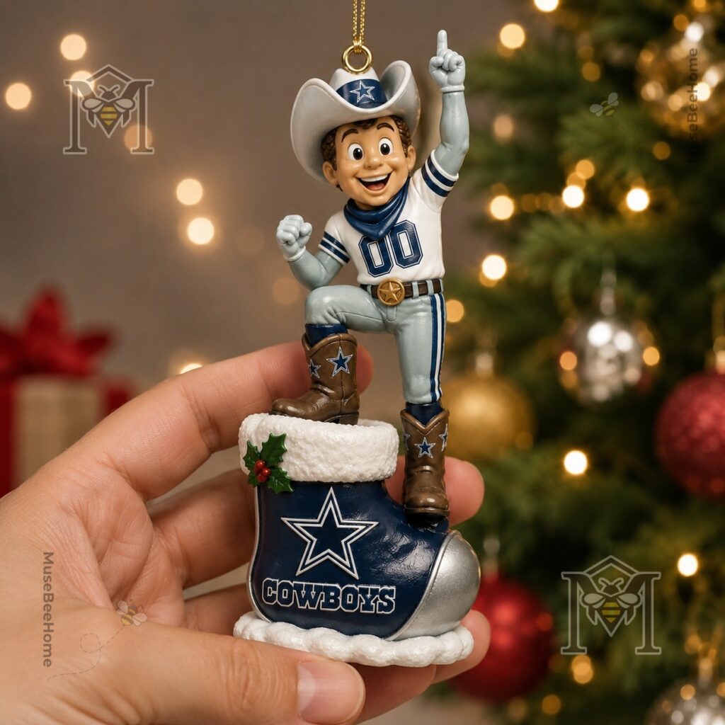 Dallas Cowboys Mascot Christmas 2026 Ornament - side view of the mascot and boot