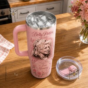 Dolly Parton Memorial 1946-2026 Tumbler with Handle - photo 3