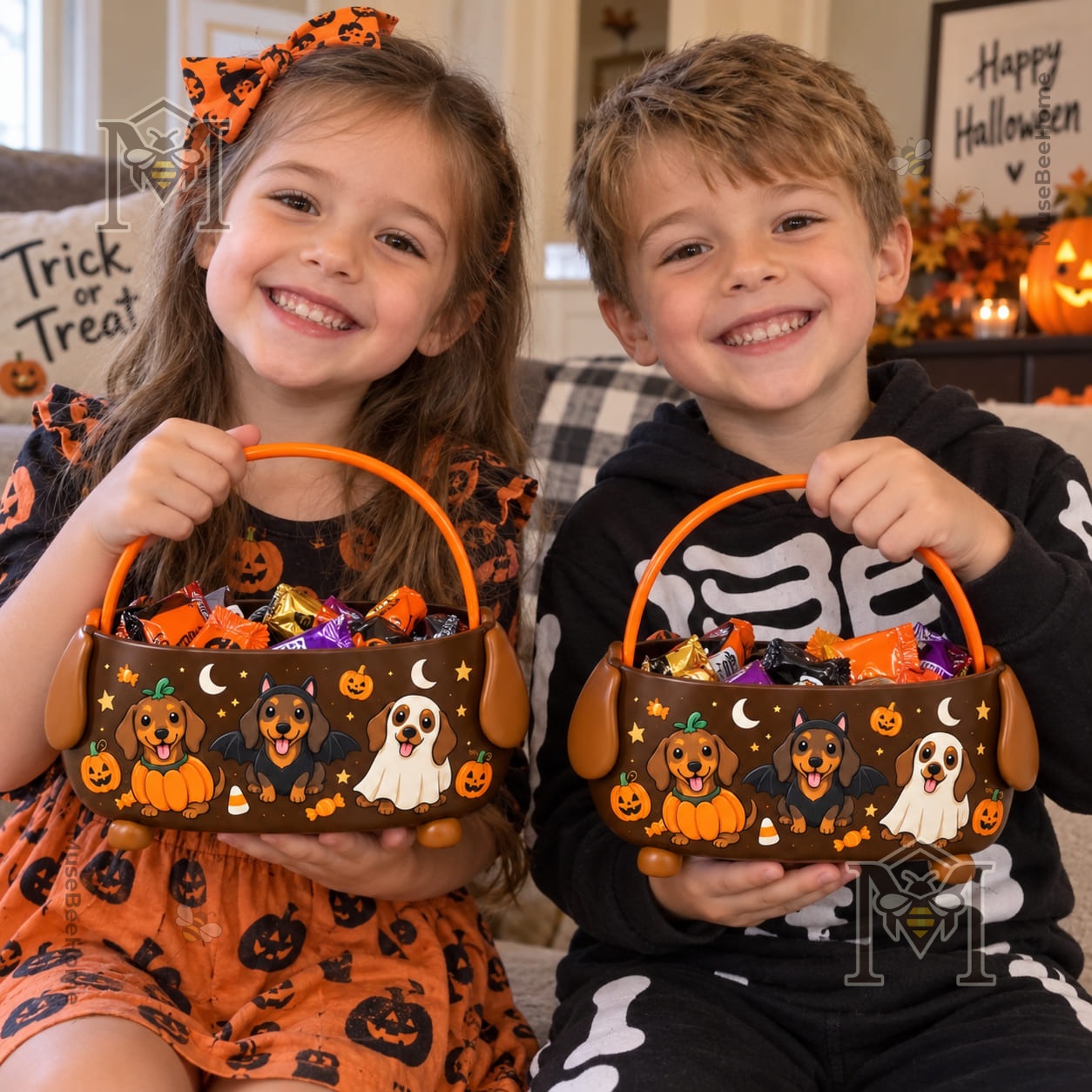 Dachshund Halloween Candy Bucket - photo 3