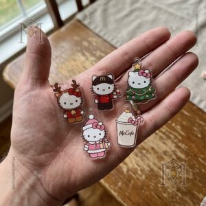 Hello Kitty x McDonald's Christmas 2026 Advent Calendar - photo 5