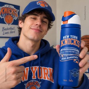 New York Knicks 80th Anniversary Madison Square Garden Water Bottle - photo 3