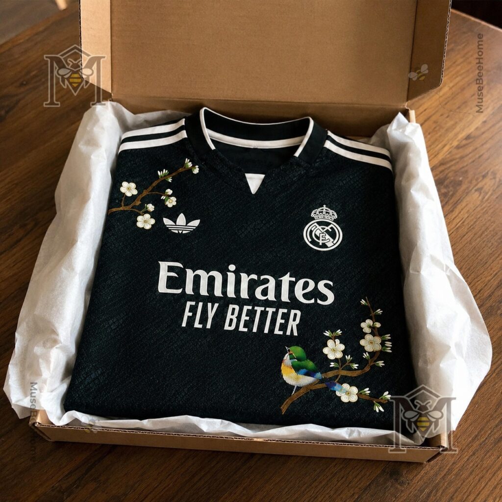 Real Madrid 2026-27 Floral Edition Football Jersey - photo 4