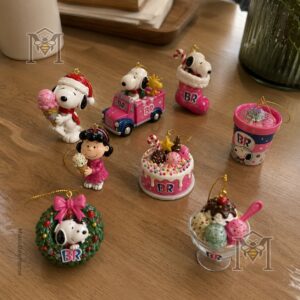 Snoopy Baskin-Robbins Christmas 2026 Advent Calendar - box with ice cream themed holiday scenes