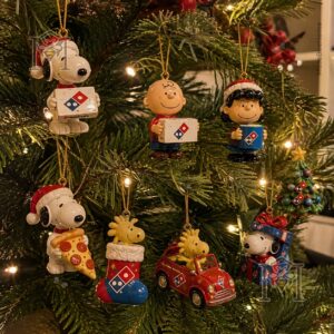 Snoopy Domino's Christmas 2026 Advent Calendar - photo 4