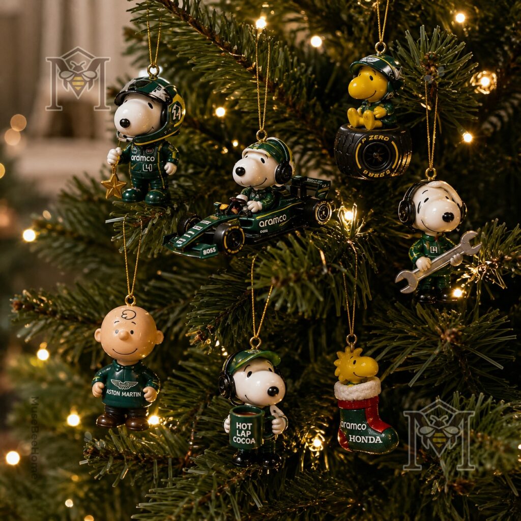 Snoopy × Aston Martin Aramco Honda Christmas 2026 Advent Calendar - photo 4
