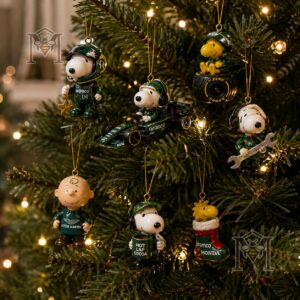Snoopy × Aston Martin Aramco Honda Christmas 2026 Advent Calendar - photo 4